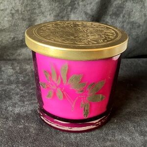 Bellevue Luxury Candle HUCKLEBERRY & BERGAMOT unused scented purple glass jar